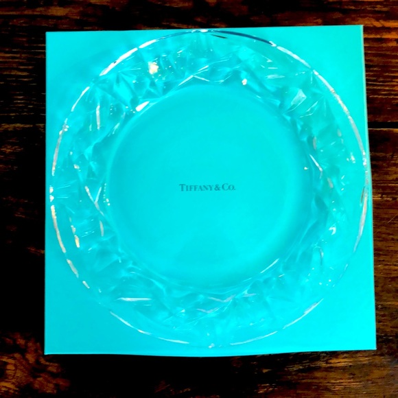 Tiffany & Co. Rock-cut clear crystal platter